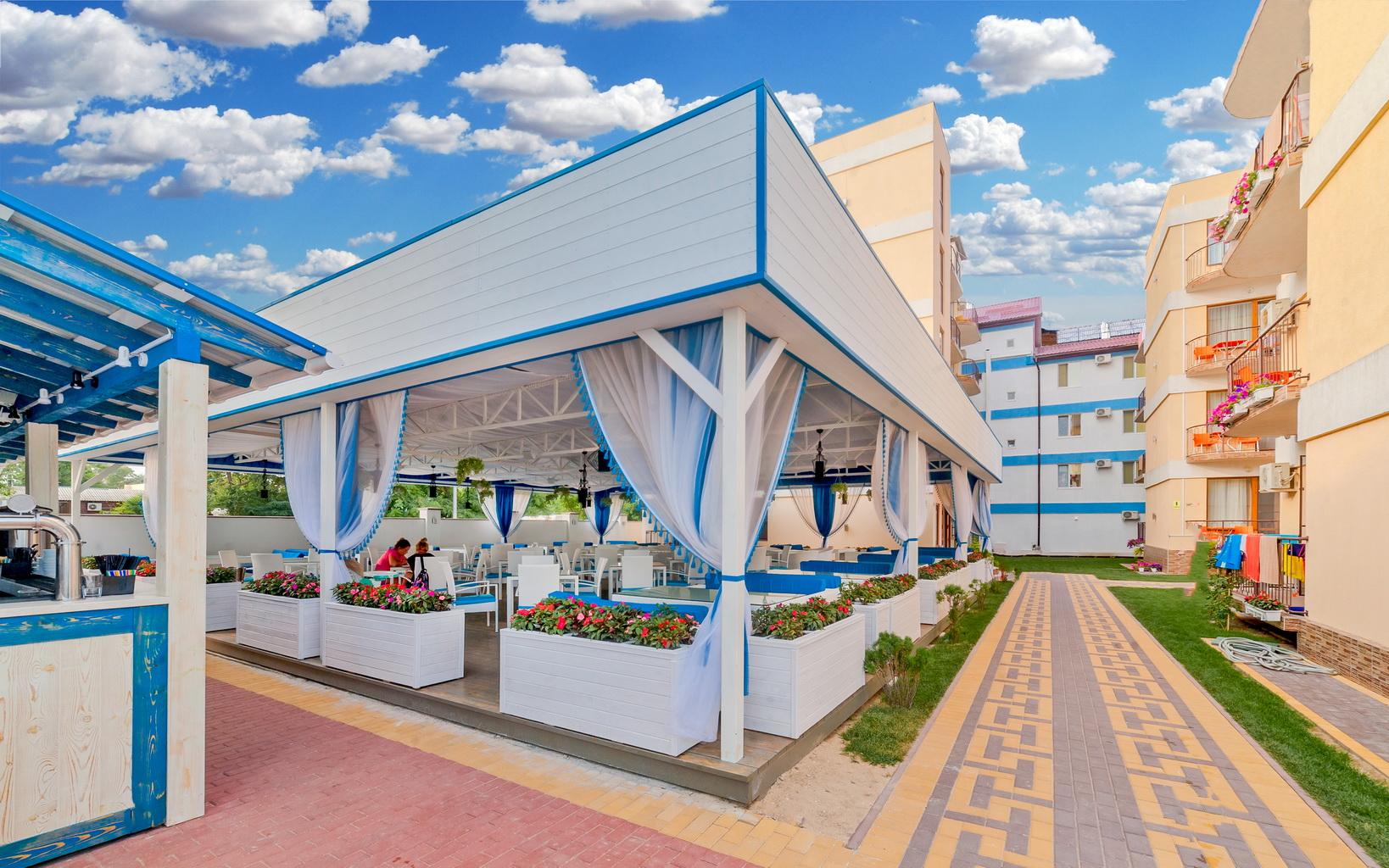 Hotel Grand More Zatoka Buitenkant foto